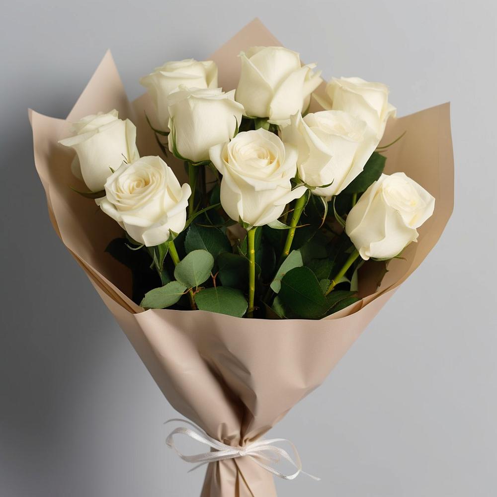 Букет 9 Белых роз Эдлесс Лав в Лаврово