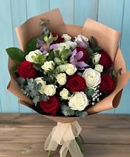 Букет цветов из:  Розы и Альстромерии в Лаврово