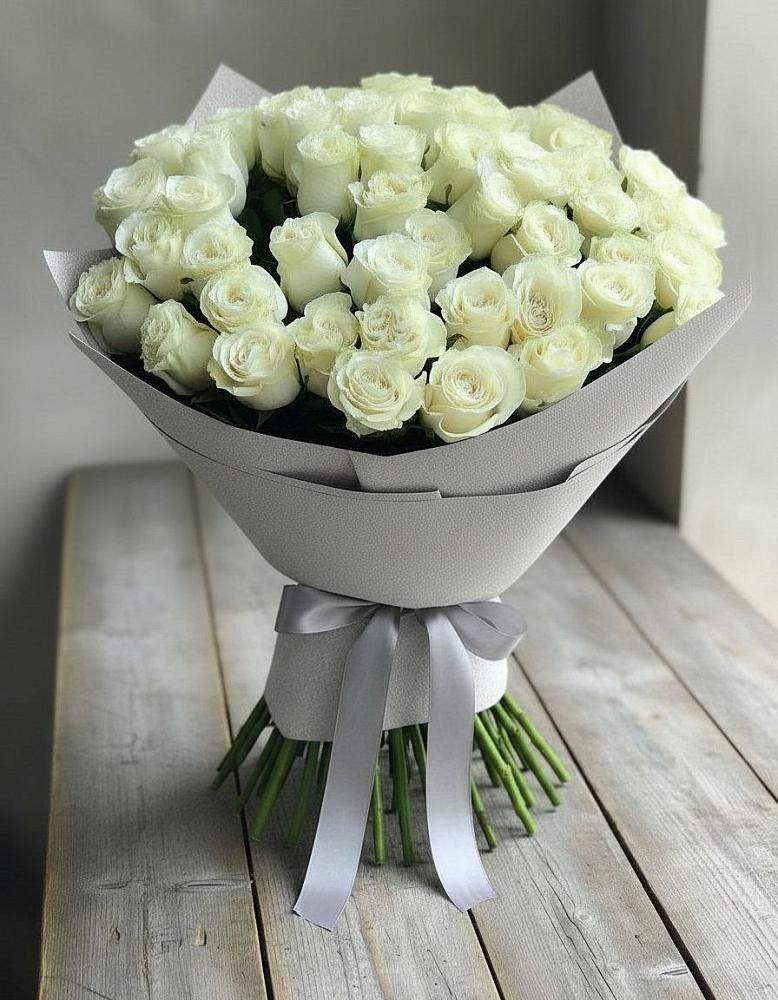 Букет 35 Белых роз в Лаврово