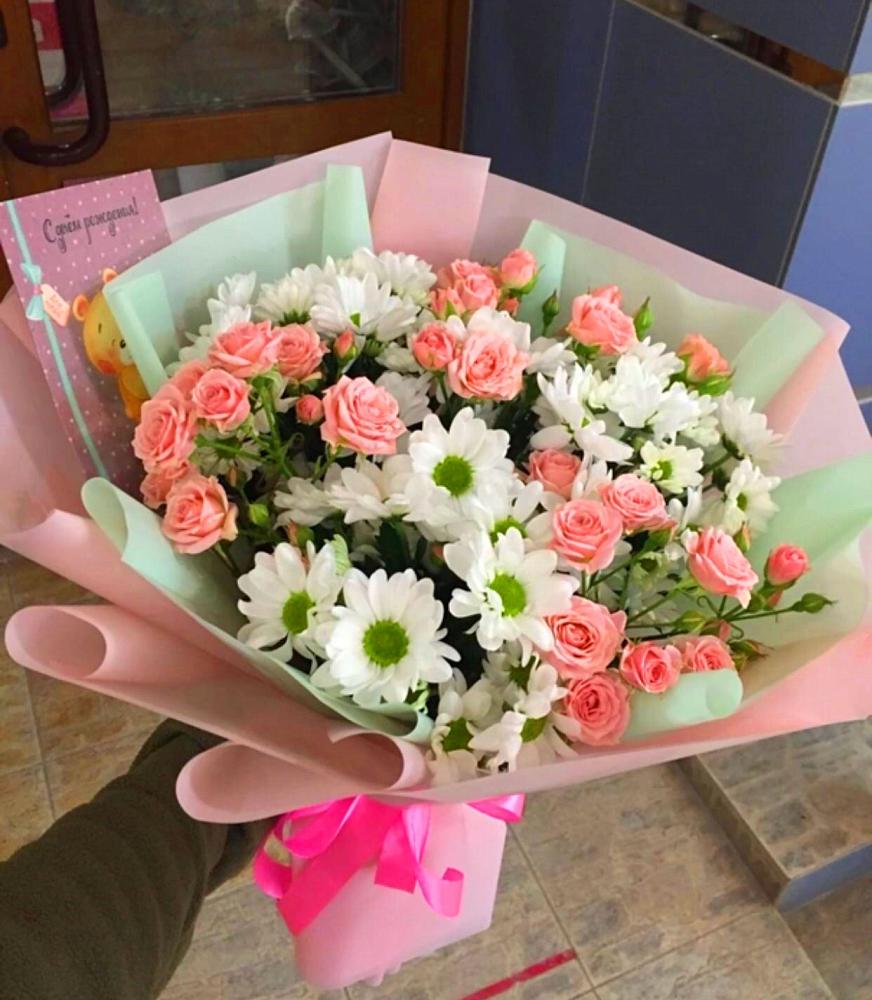 Букет цветов из: Розы и Хризантемы в Лаврово