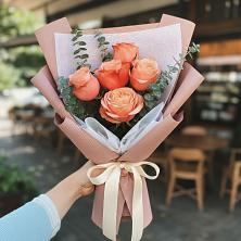 Букет цветов из:  Розы в Лаврово