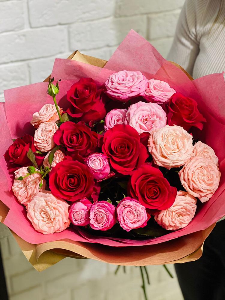 Букет цветов из: Розы в Лаврово