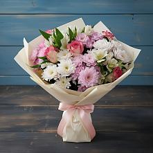 Букет цветов из:  Хризантемы, Альстромерии и Розы в Лаврово