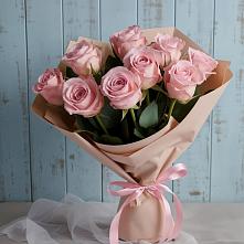 Букет цветов из:  Розы в Лаврово