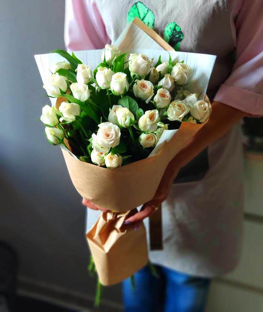 Букет цветов из: Розы в Лаврово