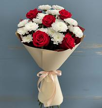 Букет цветов из:  Розы и Хризантемы в Лаврово