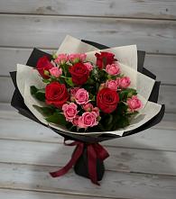Букет цветов из:  Розы в Лаврово