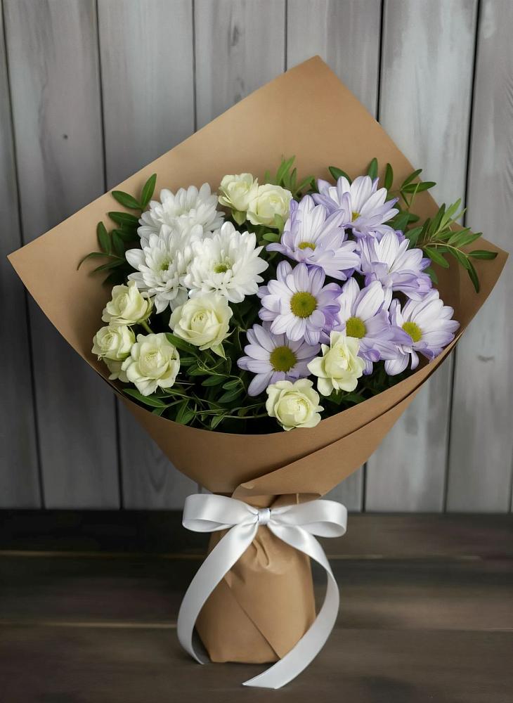 Букет цветов из: Хризантемы и Розы в Лаврово